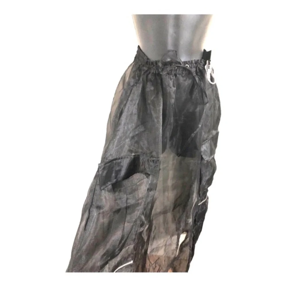 Black goth style sheer mesh chiffon cargo style full skirt size medium new‎